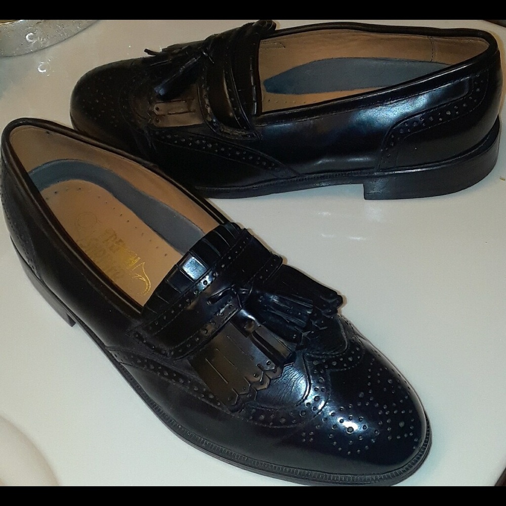 Men’s All Leather Shoes.